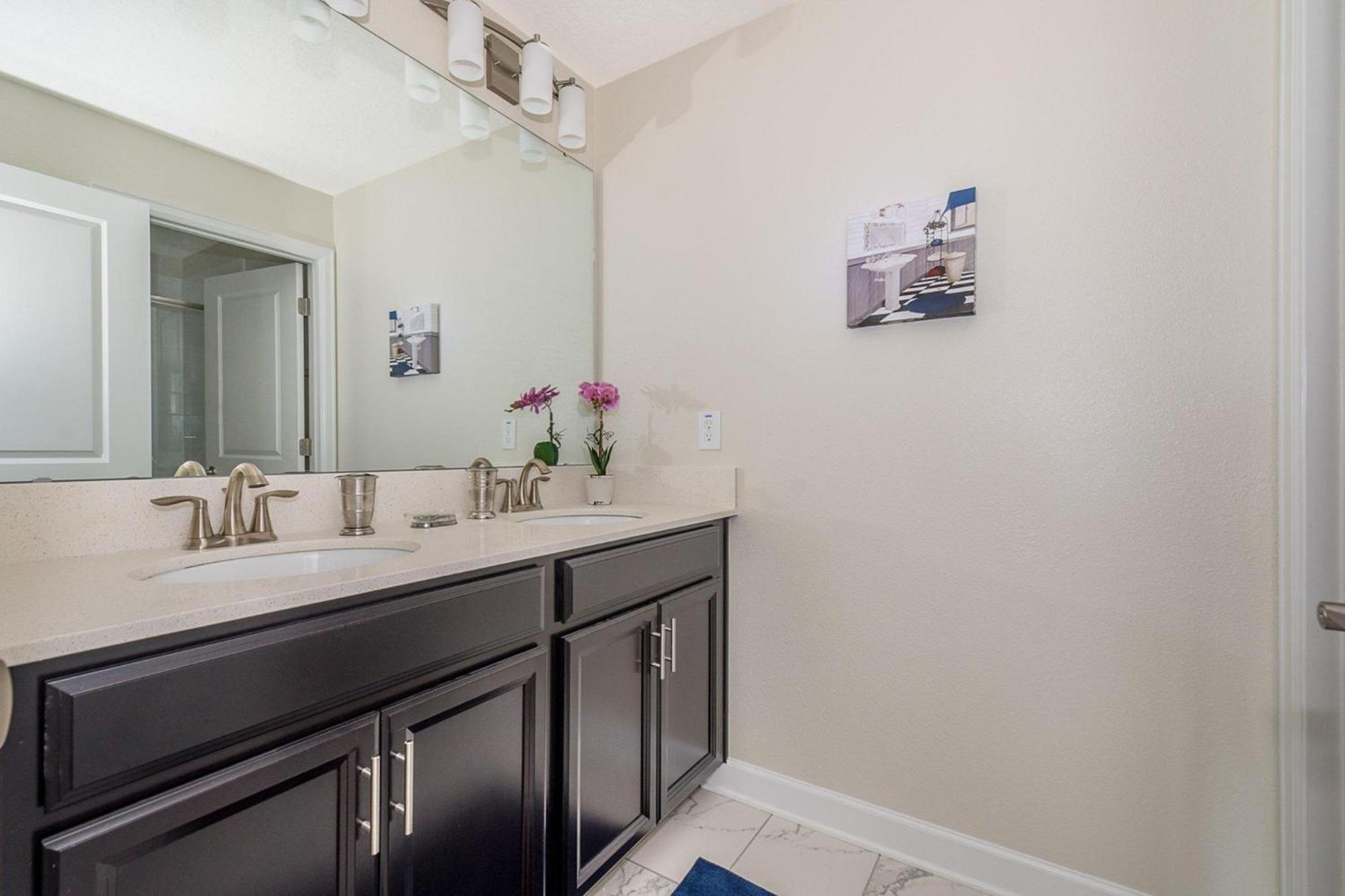 4929gc Townhouse 4 Bedrooms & 3 Bathrooms + Pool